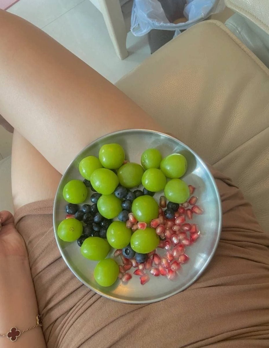 Please call me Fruit King
