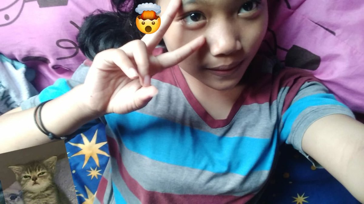 Elff252's tweet photo. Bocil toge nehh https://t.co/uSiFaaRsE3