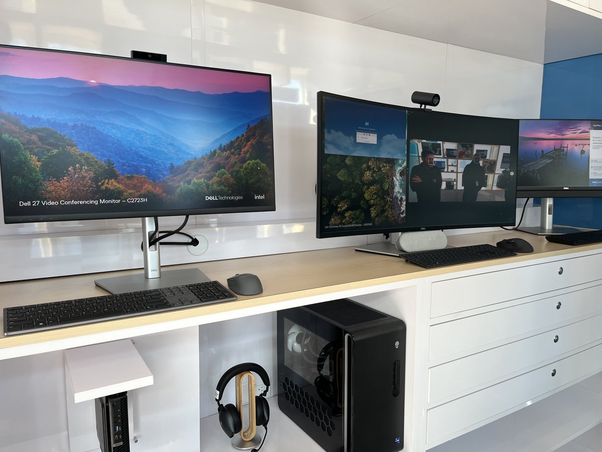 LCISD Technology Services tweet media