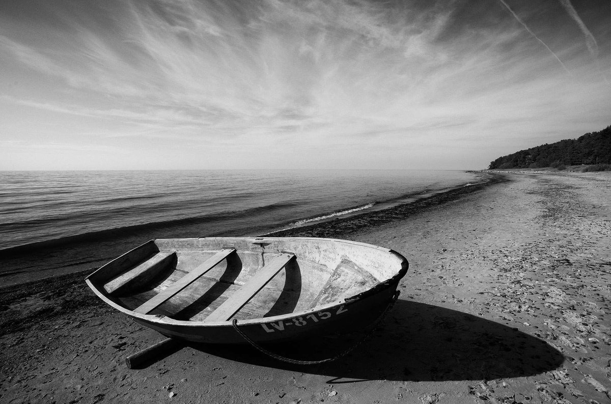 ¡¡PREMIOS MUNDIALES DE FOTOGRAFÍA SONY 2024!!

Viktors Rimarevs, de Letonia, tituló a esta fotografía Septiembre. La tomó en la ciudad de Tuja, a orillas del Mar Báltico.