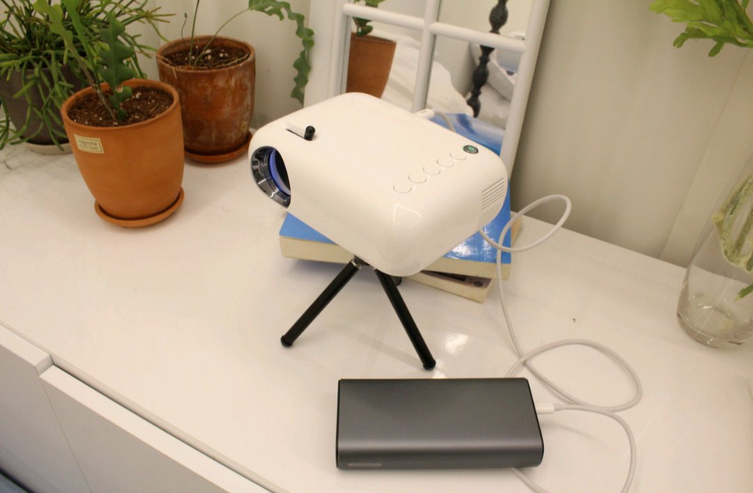 fillinhey's tweet image. 쿠팡 골드박스 할인 94%판매
애니빔 5G 무선 미러링 휴대가능 빔프로젝터 WLP-120MINI
link.coupang.com/a/bq7FEV
#컴팩트빔프로젝터
#캠핑프로젝터
#가정용프로젝터