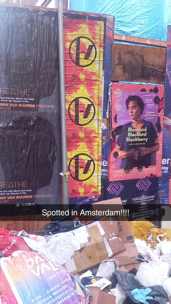 localbandito's tweet photo. New twentyonepilots posters in Amsterdam!! https://t.co/ifb6nihbXJ