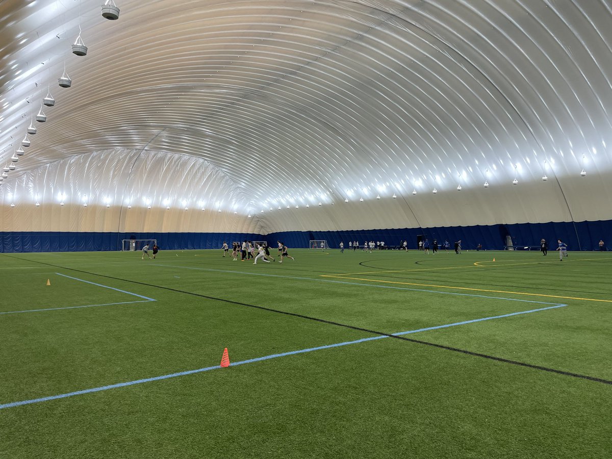 macalesterulti's tweet photo. Excited to host the 2nd annual Sanneh Invitational!! Great opportunity to have some great local High School teams come out and play some ultimate. Thanks to @Sannehfdn for providing us the space! https://t.co/GhfD0stBQQ