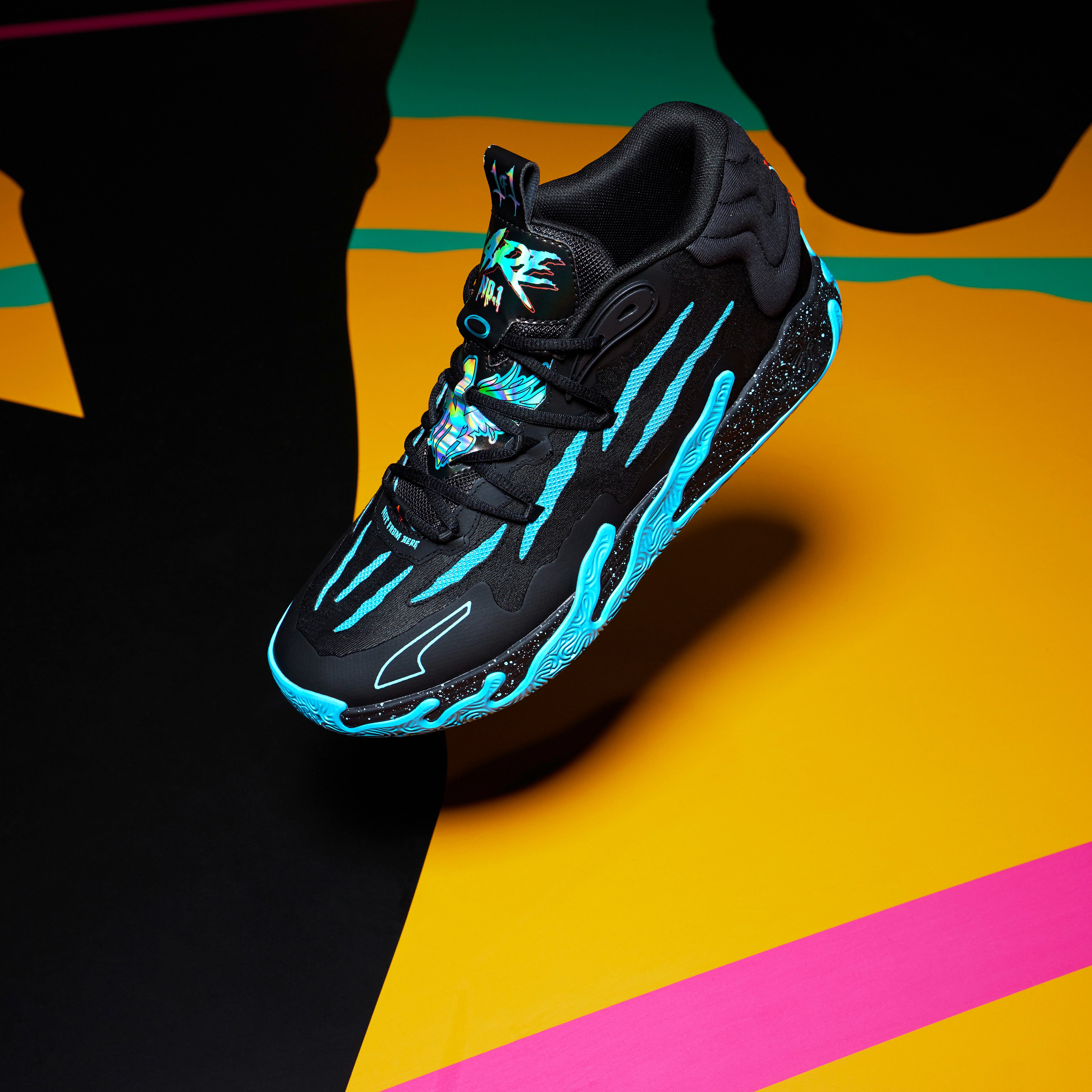 Foot Locker Canada footlockercad X