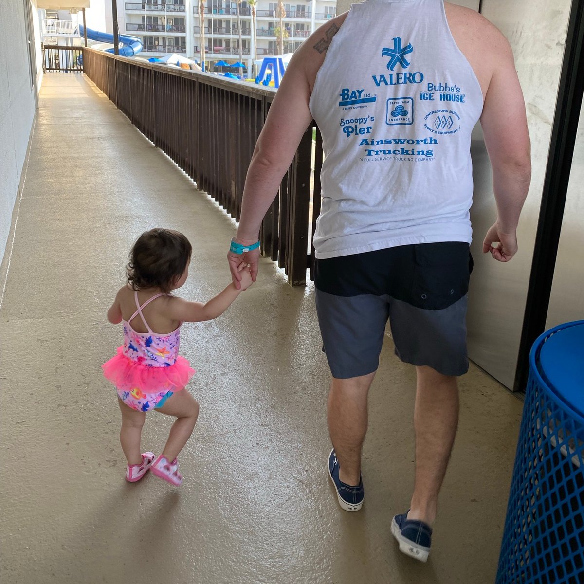PortRoyalResort's tweet photo. Step by step, hand in hand, off to make a splash! 🌊👨‍👧 Father and daughter on a poolside adventure. #DadDaughterDuo #PoolWalk #MakingMemories https://t.co/aypBorajyv