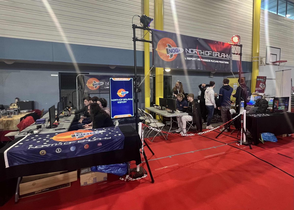 NorthofGalaxy's tweet photo. Le week-end dernier a eu lieu la Gruchet Geek Convention où nous vous avons proposé deux superbes tournois Smash.
Un grand merci à tous ceux qui sont venus nous voir ainsi que les participants des tournois ! 🪐
Maintenant, un peu de repos avant la reprise.
#NOGFirst
🟣🟠 https://t.co/hAwINUvFaq