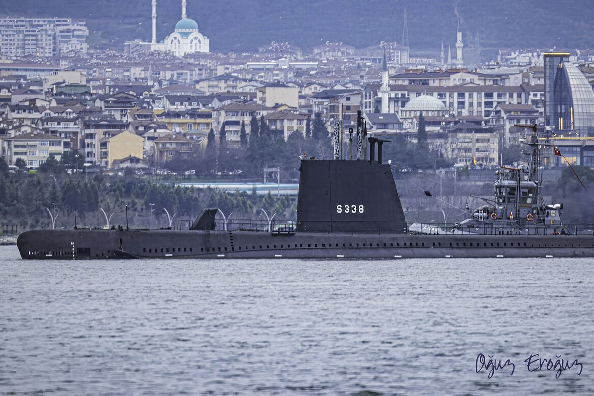 OguzEroguz1's tweet photo. Daha önce İstanbul Hasköy'deki Rahmi Koç Müzesinde sergilenen #TCGUluçalireis #S338 (ex- #TenchClass #submarine #USSThornback #SS418) 30 Mayıs 2023 tarihinden beri devam eden bakım-onarım çalışmalarının ardından --> https://t.co/A6FLcREq4b