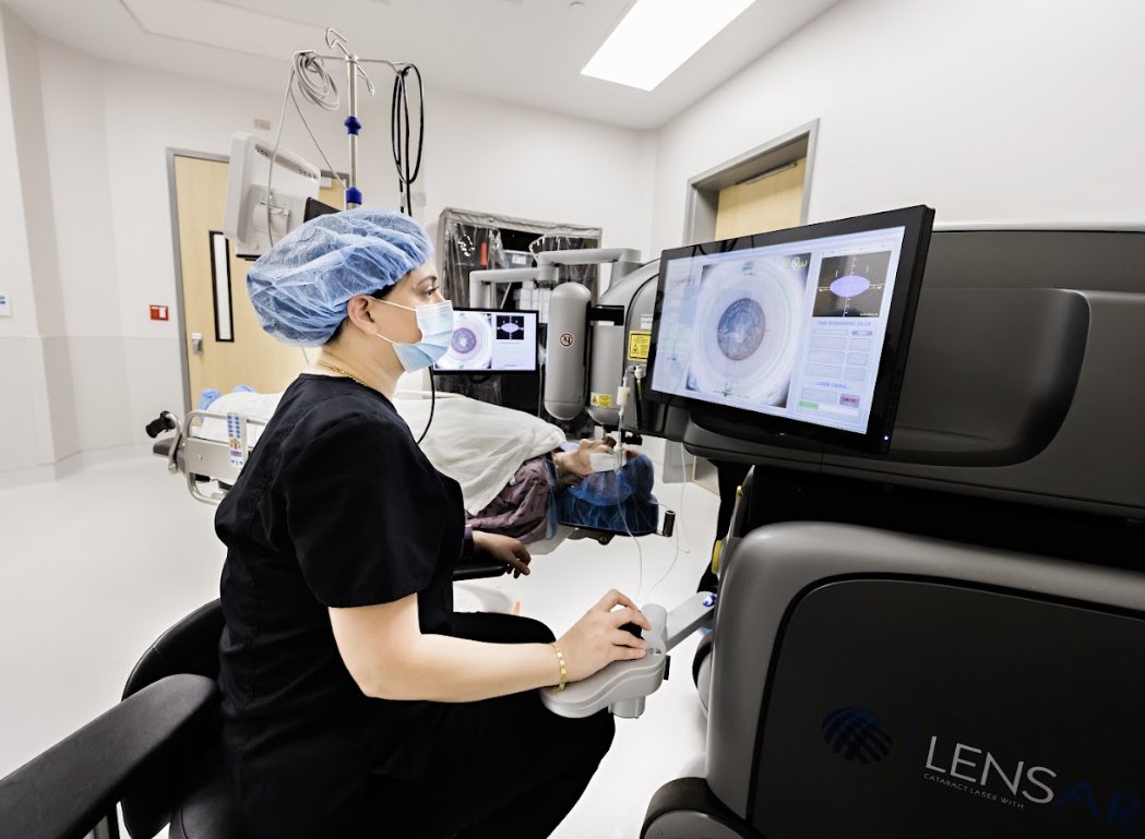 Say goodbye to cloudy vision and hello to a brighter future with cataract surgery at Loden Vision Centers! 

Don't let cataracts hold you back – schedule your consultation today.

💚 SEE the difference at Loden Vision.

#CataractSurgery #EyeSurgery #NashvilleTN