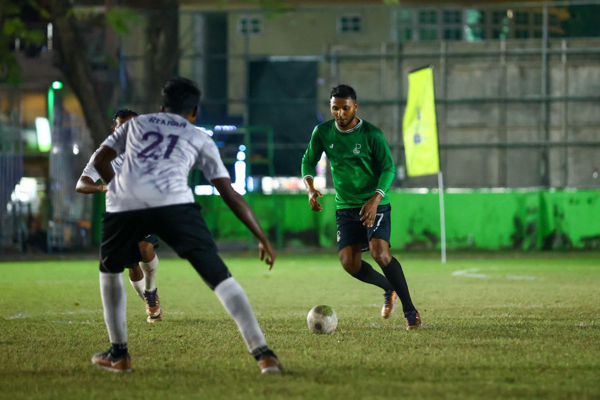 BandaaraClubAGO's tweet photo. @MVCivilCourt Team Soojee vs POSC #bandaaracup2024 #mensdivision https://t.co/UOUTCpxxZg