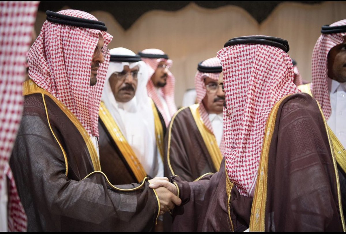 نائب أمير منطقة مكة المكرمة 
#سعود_بن_مشعل_بن_عبدالعزيز

تشرف والدي الشيخ نجم بن عزوان الزراقي بالسلام على سموه و تهنئته بالثقة الملكيه بتعينه نائبا لأمير المنطقه سائلين الله لسموه التوفيق والعون في المهام الموكلة إليه