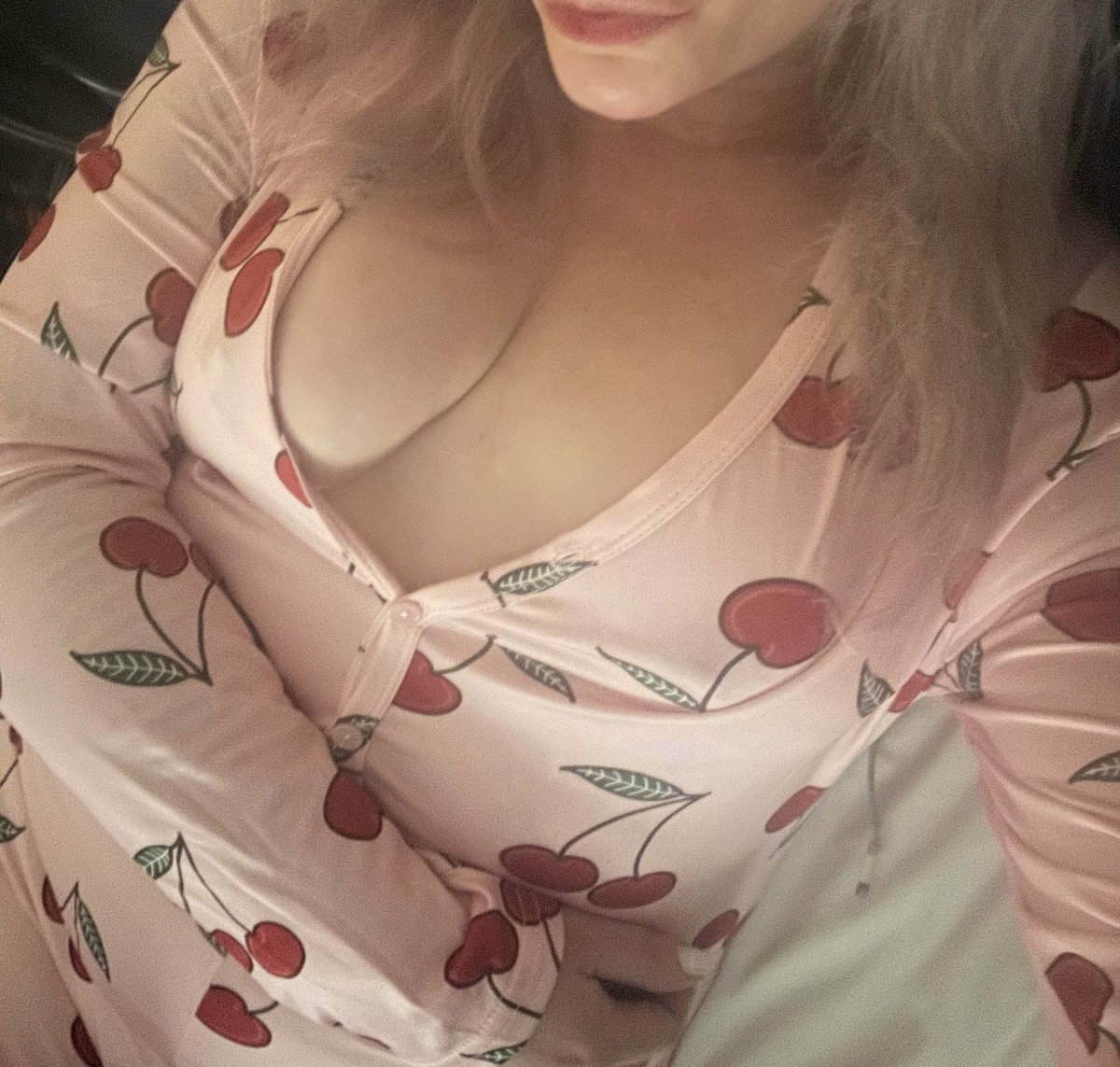 WhatLaylaLoves's tweet photo. New favourite jammys! https://t.co/vlNvAeATsU