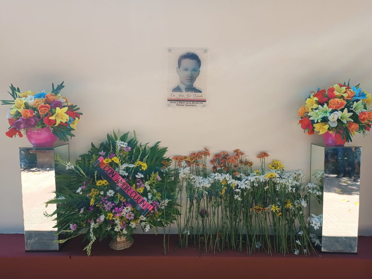 Conmemoramos el 74 aniversario del natalicio de nuestro Cro. Juan José Quezada Maldonado. Honor y gloria a nuestro héroe y mártir de la Revolución ❤️🖤✌🏻

#4519LaPatriaLaRevolucion
#LeonRevolucion