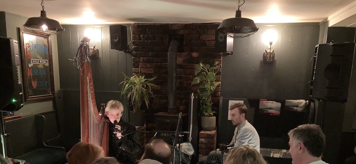 Enchanting is the only word for the memorising harp playing with accompaniment- steeped in history and the contemporary from Wales to Scotland to England no stone unturned for a 21st soundtrack needed in our lives @CerysHafana thx @nickaustinmusic @FindingLandFolk @TheGreysPub