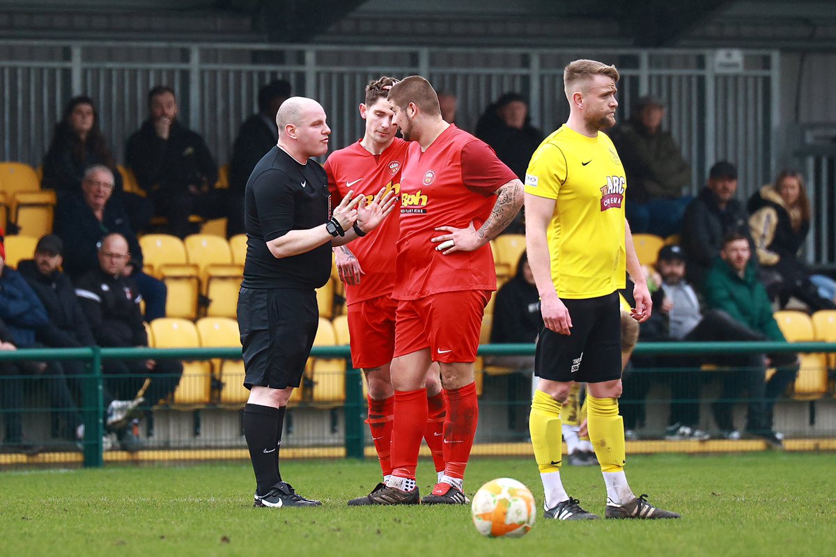 Enjoyed refereeing Saturdays game at @HucknallTownFc v @SleafordTownFC Keep working hard and the positive times will come!