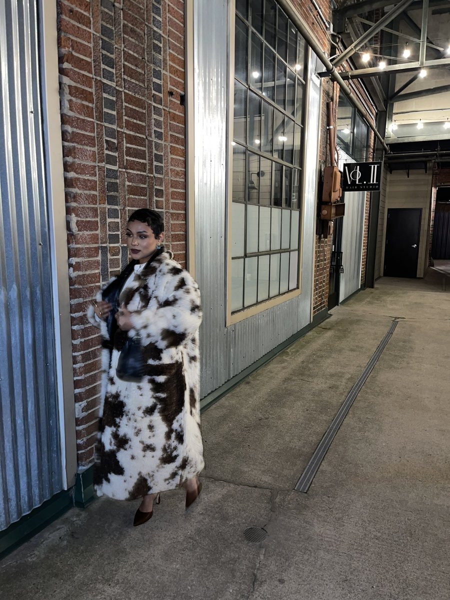 latriceleonor's tweet photo. Made a dress for date night 🪡 https://t.co/WBn2iB2d1F