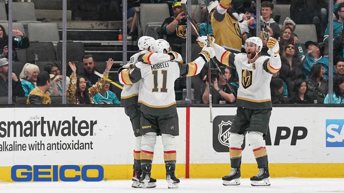 Mason Morelli gave all the credit to Alex Pietrangelo in his intermission interview for making it easy to find the back of the net 😃

#VegasBorn | <a href="/GEICO/">GEICO</a>