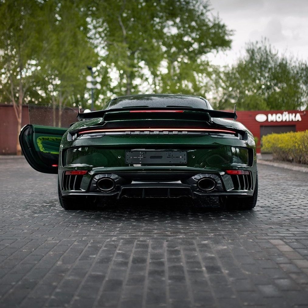 Porsche 992 Stinger GTR 13/13