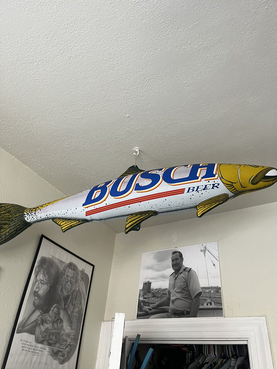 yourefuckingout's tweet photo. @BuschBeer May the power of my Grandpa, Jerry, and the Busch fish carry me to a win. 🙏
#buschtona500 #sweepstakes https://t.co/ZHpaBMywzX