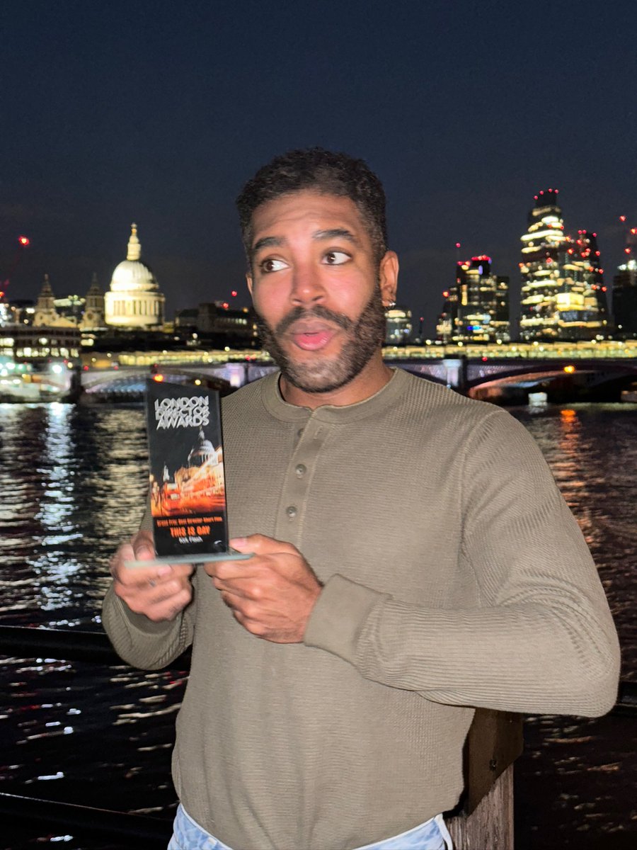 Kirk Flash tweet media