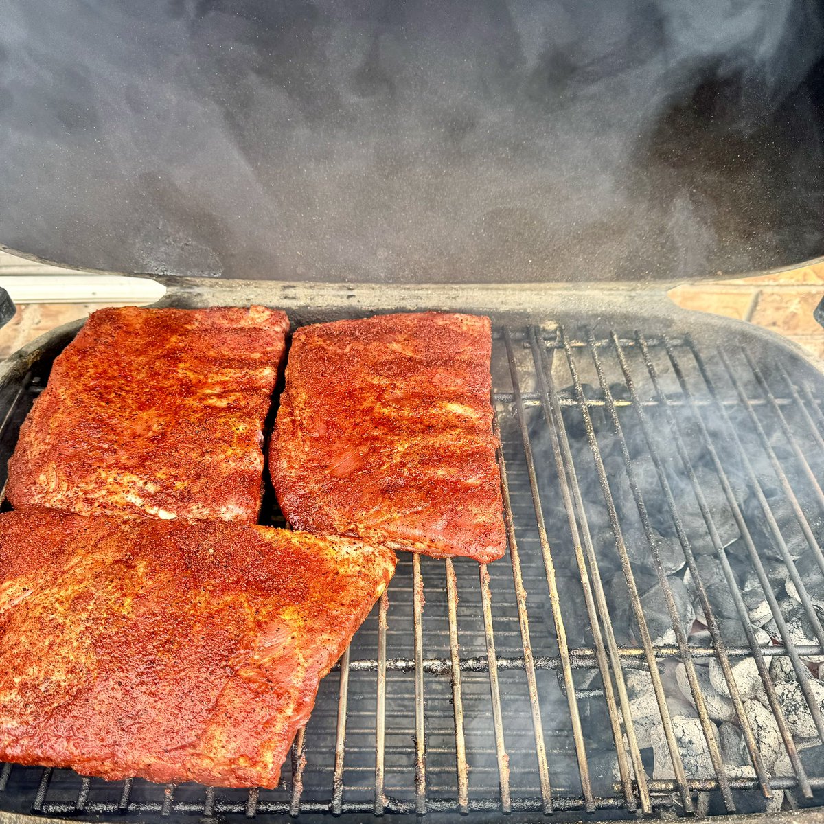 UncleMaui's tweet photo. LFG! #bbq #ribs #pk360 https://t.co/MtXvYX7Zjo