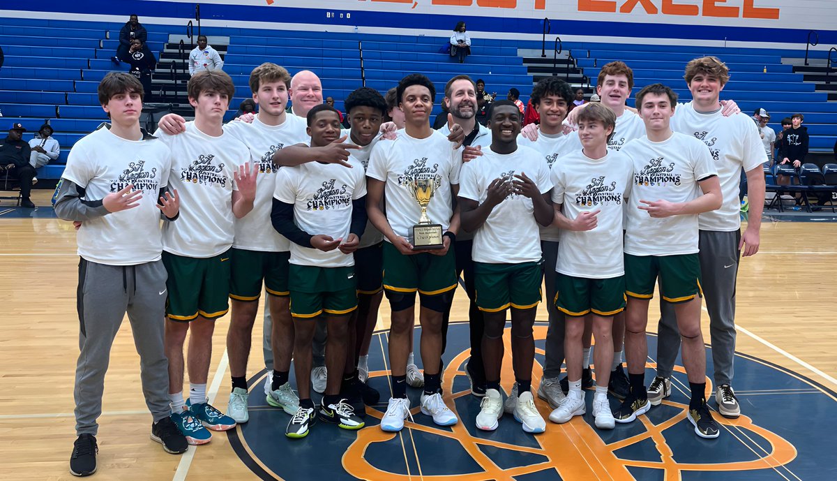 slstees's tweet photo. Congratulations to the @SCDS_Athletics boys basketball team on their improbable run to the 3A-Region 3 Championship. You young men played great and after the game looked even better. No reason to stop now. Keep on shocking the state! #SayLess https://t.co/I0a8vG24By