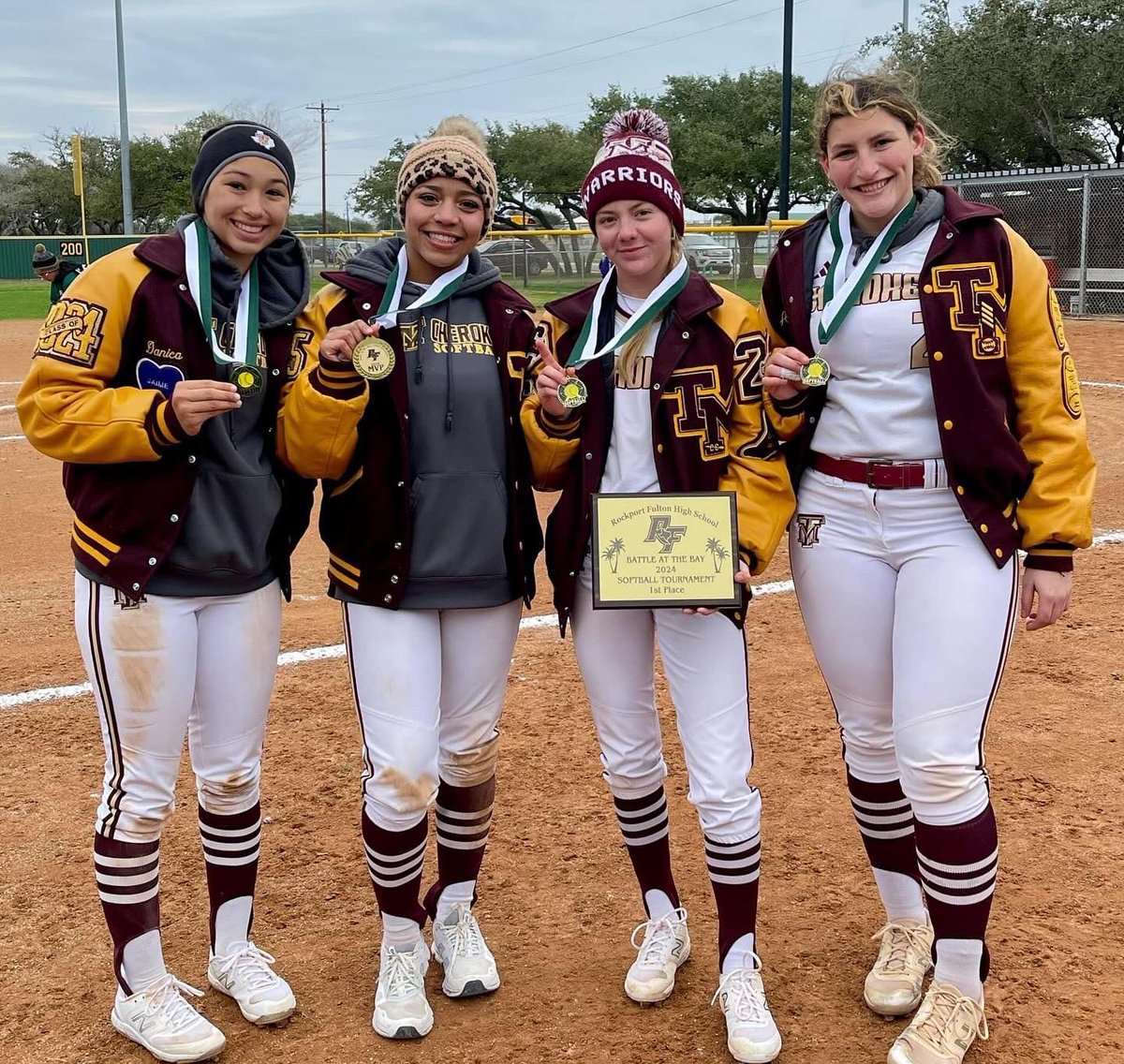 TMcherokeeSB's tweet photo. Cherokees Won 1st place!!🏆 at the Battle at the Bay Tournament improving their overall season record to 6-0!
Tournament Awards:
🏅Demiree Stafford- MVP
🏅Aubrey Gilchrist - All Tourney
🏅Madison Gummelt- All Tourney
🏅Danica Salinas- All Tourney
#GoCherokees
#WhateverItTakes https://t.co/YGMoV5qGcL
