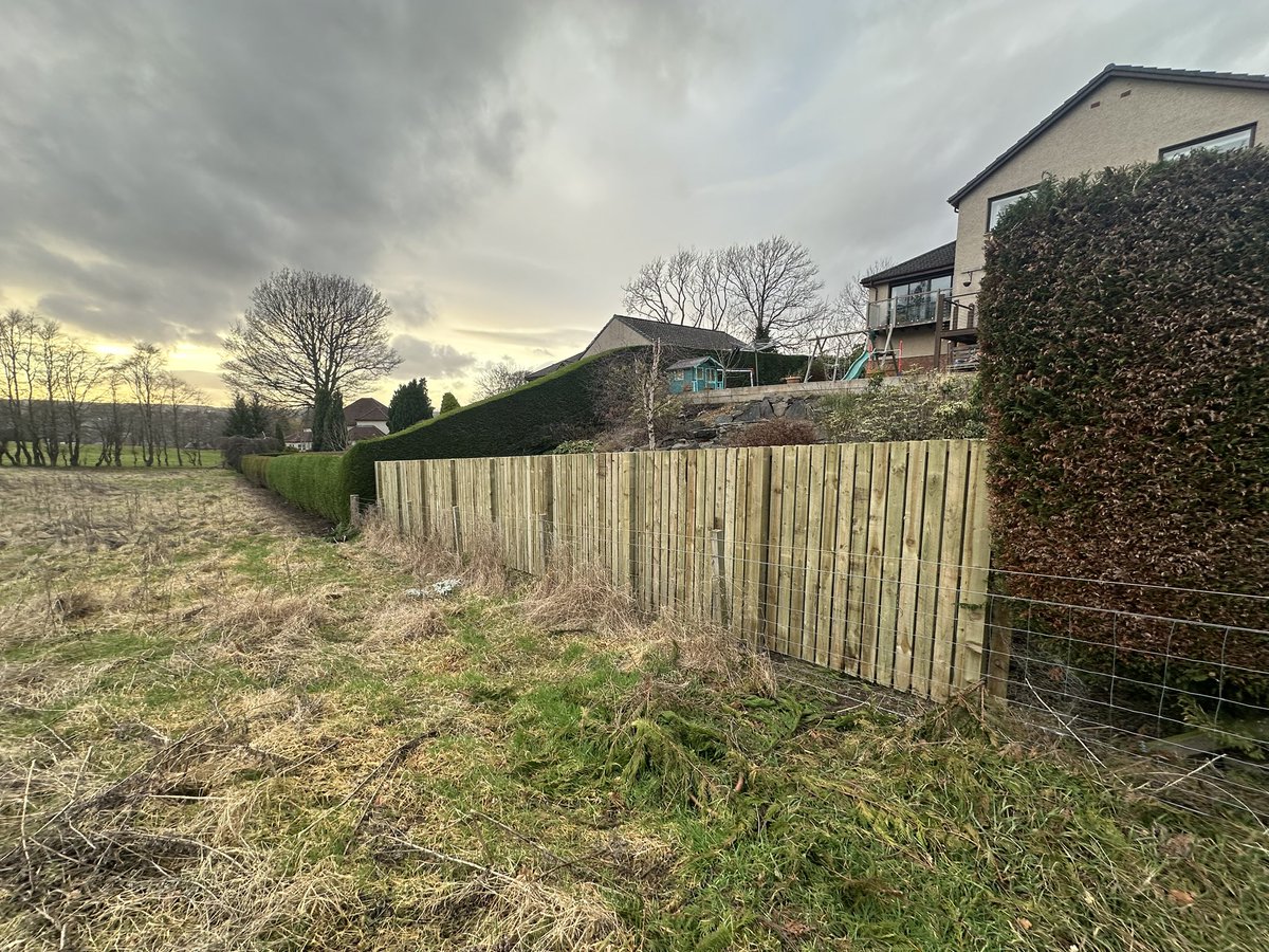 Starting this week with a bit of a hill to climb. Renewing an old trellis fence damaged in the storms with this double sided 6ft fence.