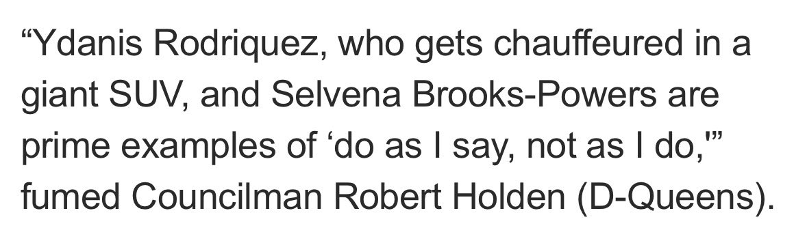 SamAntar's tweet image. NYC has 472 subway stations in NYC, 236 local bus routes, 75 express bus routes, over 14,000 bus stops, over 1,700 Citi Bike stations, 1,525 miles of bike lanes, and 644 miles of protected bikes lanes, all crammed into 304 square miles of land.
 
Despite NYC’s extensive mass…