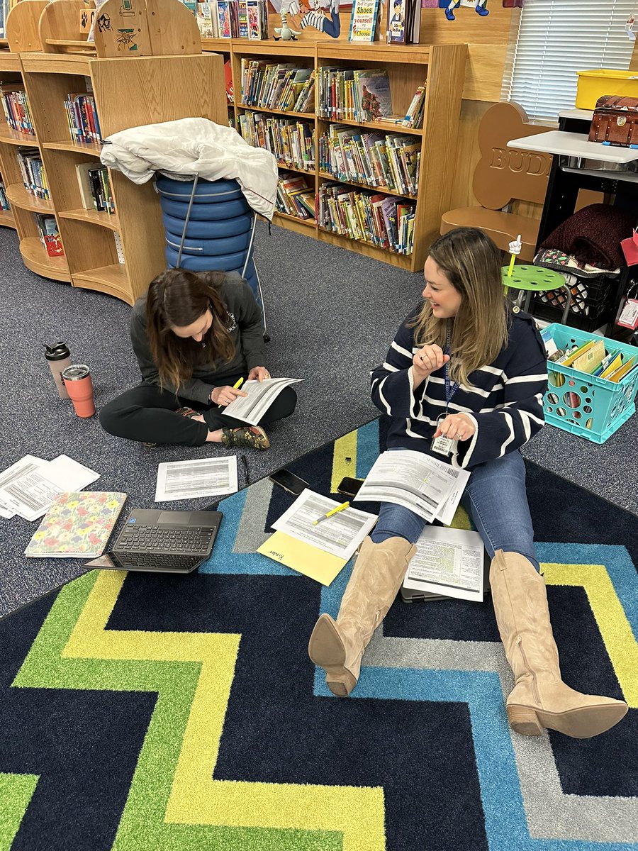 Lindsay Kent tweet media