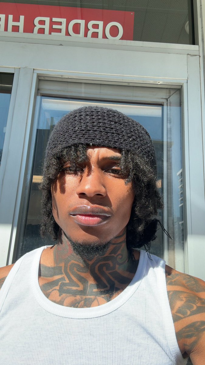 Timbo22god's tweet photo. What y’all want from Waffle House? https://t.co/cIiv323Zbd