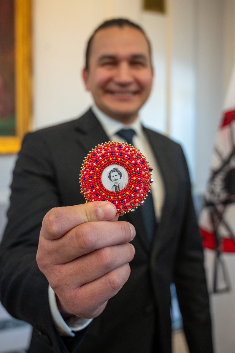 WabKinew's tweet photo. Happy Louis Riel Day!
Mr. Riel had a vision for our province: a vision of equality, where people have the right to speak French, recognize Indigenous rights, and realize our full potential living on these lands all together. Each day we are closer to realizing Riel's vision. https://t.co/Ln66Gm93bL