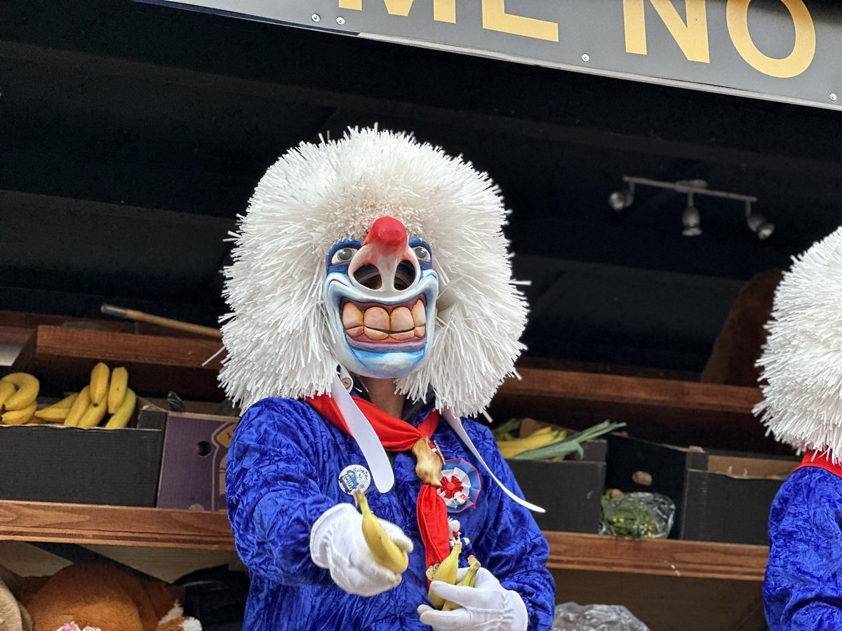 Bande55_'s tweet photo. S isch fasnacht z #basel #baslerfasnacht https://t.co/ZlyQ6wumLU