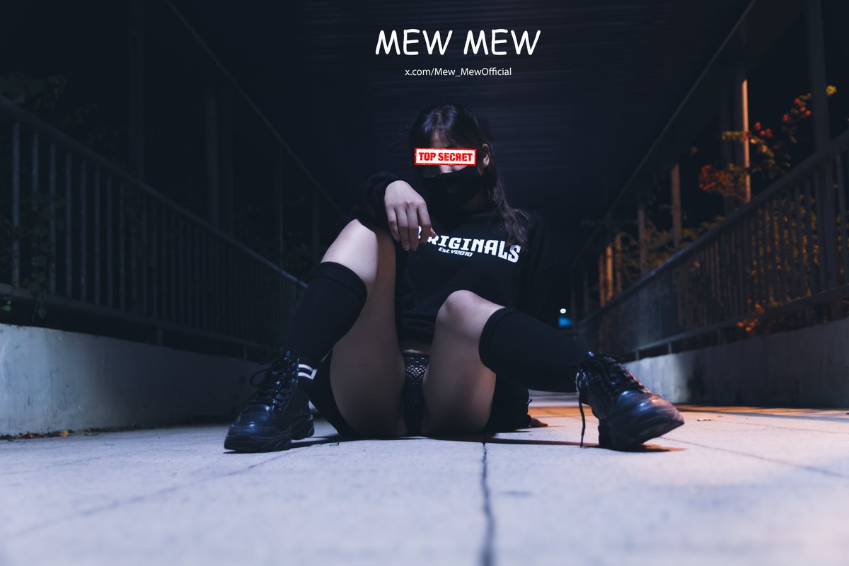 Mew_MewOfficial's tweet photo. Cái đoạn này là mẫu muốn lột mà nháy ko cho đây. https://t.co/yNQbmepKGV