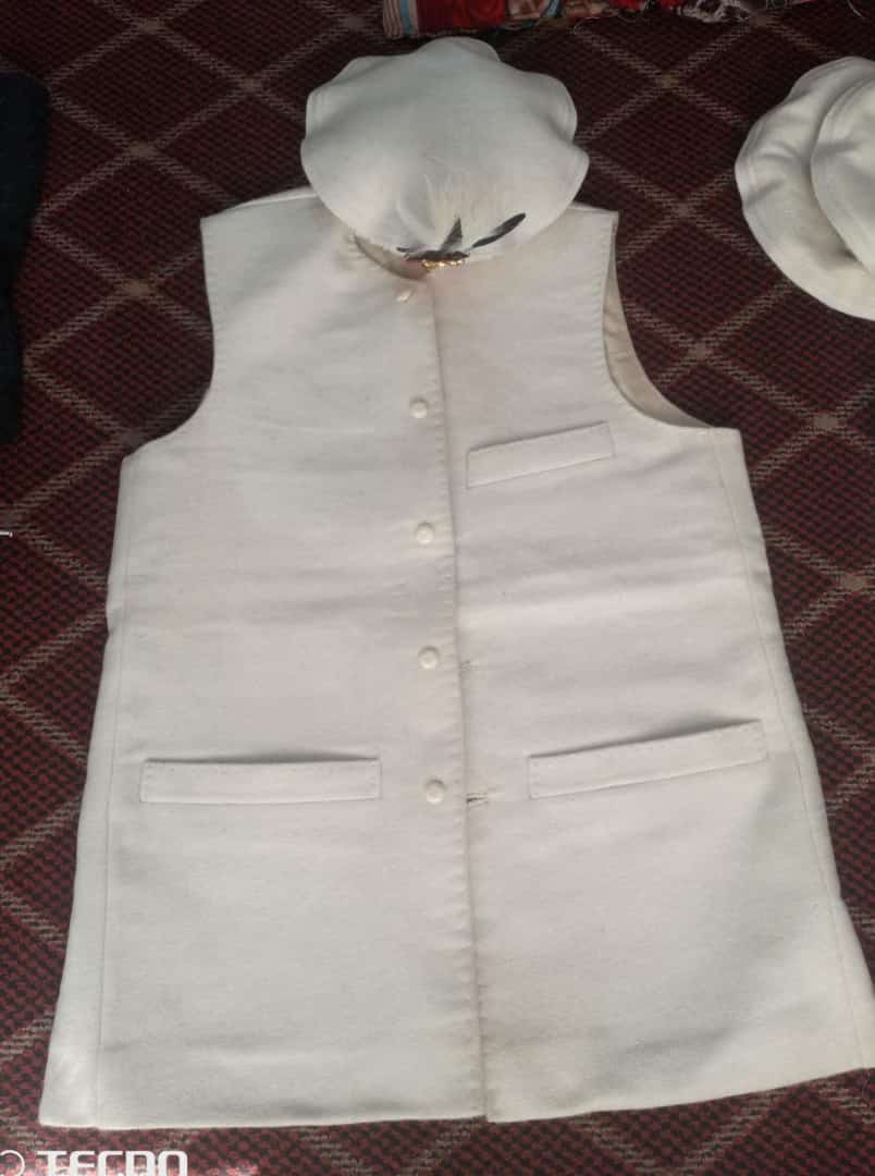 Himalians_'s tweet photo. A very Beautiful Woolen Waistcoat + Chitral Traditional Cap 
#summercollection #sale #Chitral https://t.co/VhaUTw0R7h
