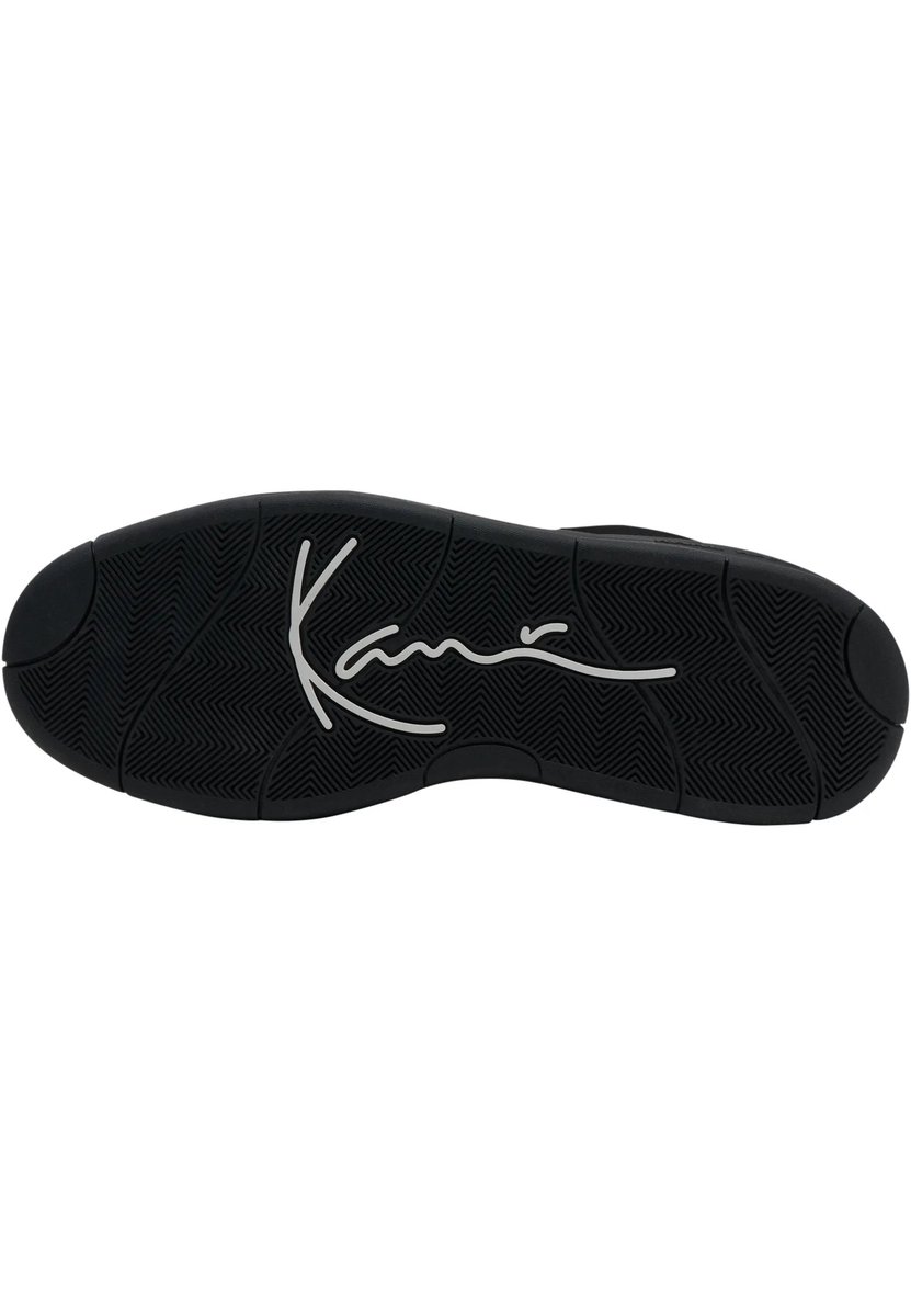 4ElementsShop's tweet photo. Botines by Karl Kani disponibles en 4 Elements Shop y online en: https://t.co/SR7zAY65QI https://t.co/F44TUlJcN6