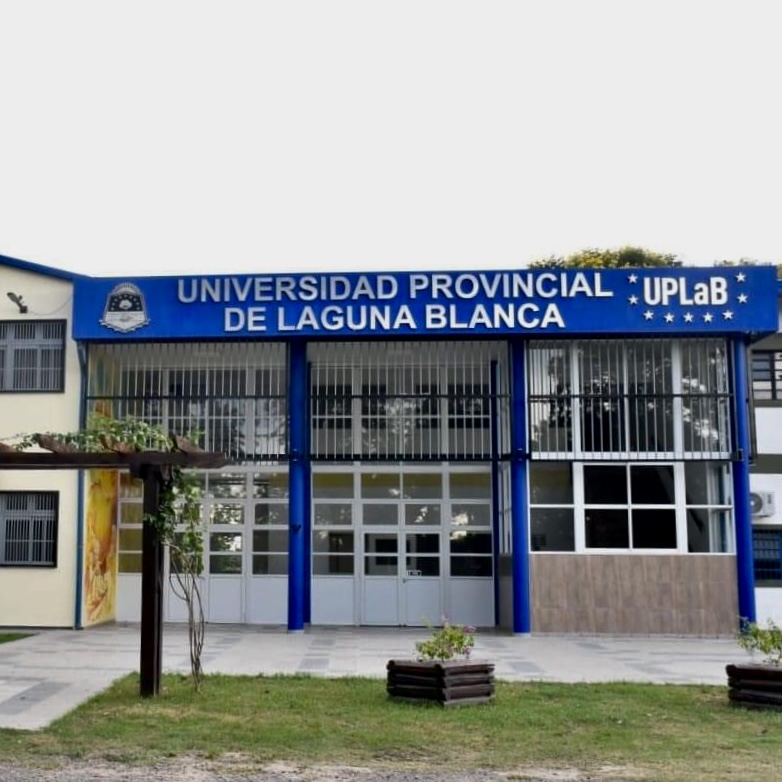 INICIÓ LA CARRERA DE MEDICINA EN LA UPLaB 📚🩺🔬

👱🏻‍♀️🧔🏻‍♂️ Con más de 600 inscriptos, comenzó en la Universidad Provincial de Laguna Blanca el Curso Básico de Introducción a las Ciencias de la Salud para las carreras de Medicina y Licenciatura en Enfermería.