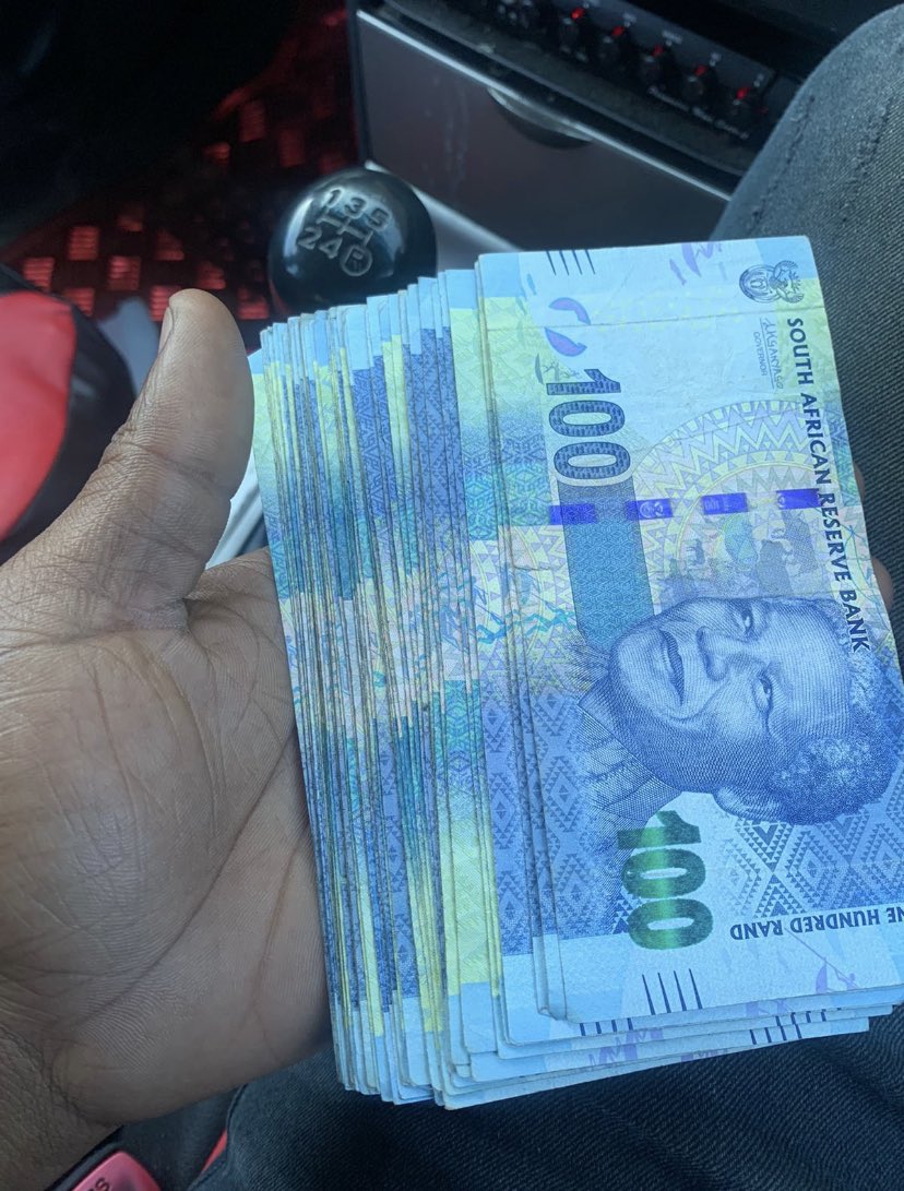 ChrisExcel102's tweet photo. Leave Porn and focus on yourself 

Make money with @easybet_sa 

Copy this betslip using link : https://t.co/NdNoYlblAi… ✅  

Register here: https://t.co/5JyeVvEw90🙌

Use promo code : EXCEL50✅ https://t.co/AuKcUK11iR… https://t.co/3zjHi3TpZ3