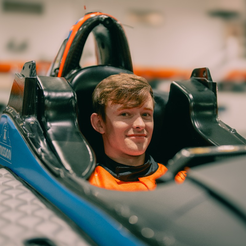 ArrowMcLaren's tweet photo. Callum Ilott will join the Arrow McLaren IndyCar Team in Homestead, Fla. this week to test with the team.

The team will announce who will pilot its third car in St. Petersburg in due course.
