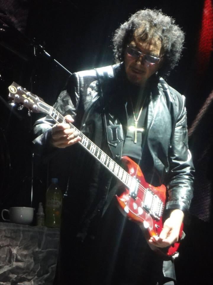 Happy 76th Birthday to the coolest MF’er on Earth…. Mr. Tony Iommi!!!  #diaryofthemadmenpodcast #iommi <a href="/tonyiommi/">Tony Iommi</a>