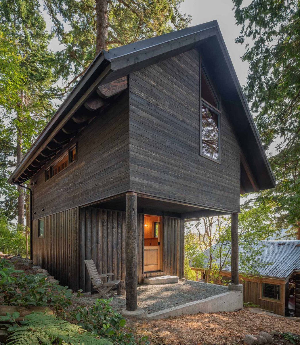 CONTEMPORIST tweet media