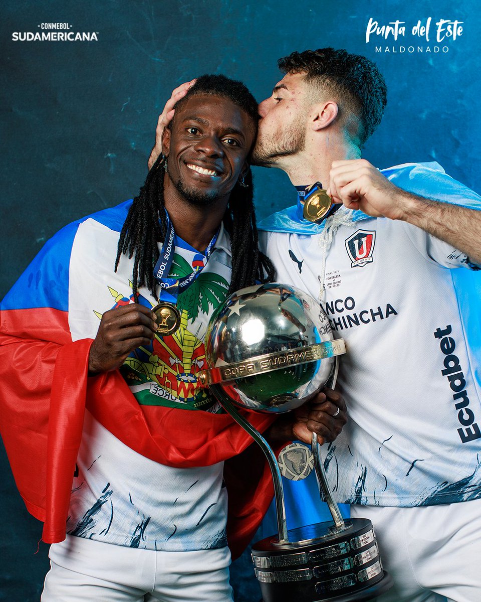 😍🏆 ¡Los campeones de la <a href="/Sudamericana/">CONMEBOL Sudamericana</a> van en busca de otra copa más!

🔜 CONMEBOL #Recopa 2024

🥇 <a href="/LDU_Oficial/">LDU Oficial</a> 🇪🇨