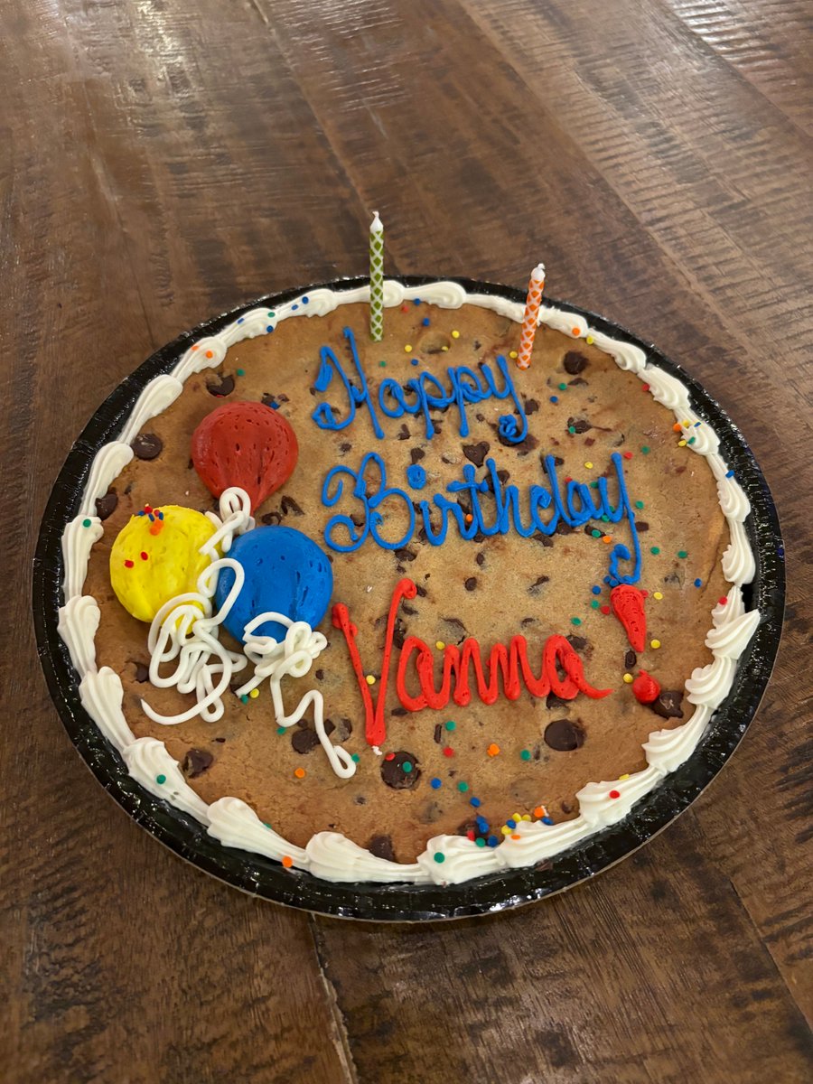 peilysoong's tweet photo. Peily (@vanderbiltu '97) and Oliver (12yo) w/Celebrity Cookie Cake Club in the Great Smoky Mountains outside of Gatlinburg, TN. Club gets  together monthly to celebrate a random celebrity b-day w/cookie cake. Celebrated @officialvannawhite this month. #SundayTODAY @WillieGeist https://t.co/0N5f1G2FDl