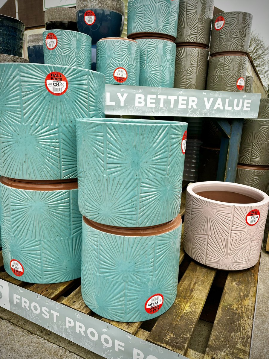 Heaton Fold Garden Centre and Cafe tweet media