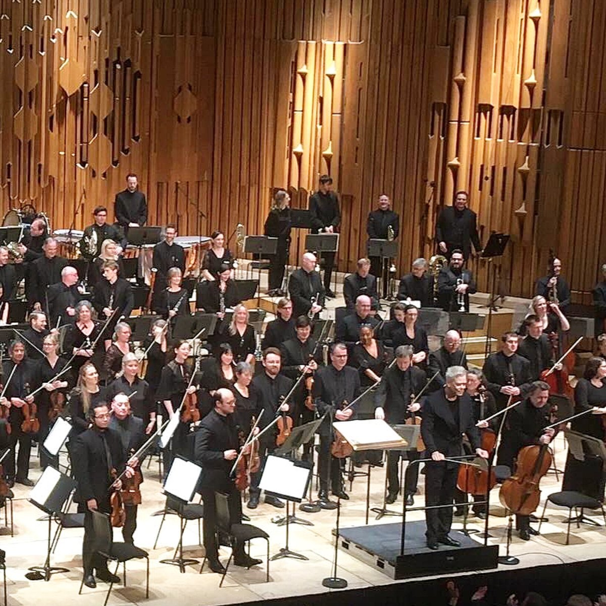 Three fantastic days last week @BBCSO working with wonderful @hlintu on John Adams Slonimsky's Earbox 👌, Stravinsky's Le Chant du Rossignol, Rands Symphonic Fantasy and Prokofiev Piano Concerto No.3 with Alexander Malofeev. 🙏