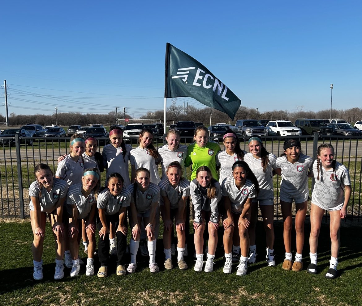 miahurd1's tweet photo. Thank you @ECNLgirls for a great showcase in Dallas! So proud of my team with 3 shutouts (3-0, 3-0, 0-0). Played full time in goal all weekend. Thank you to all the coaches who came out to see us play! @ImYouthSoccer @ImCollegeSoccer @TheSoccerWire @FCW_ECNL @SoccerMomInt https://t.co/r2gLNnP9xl