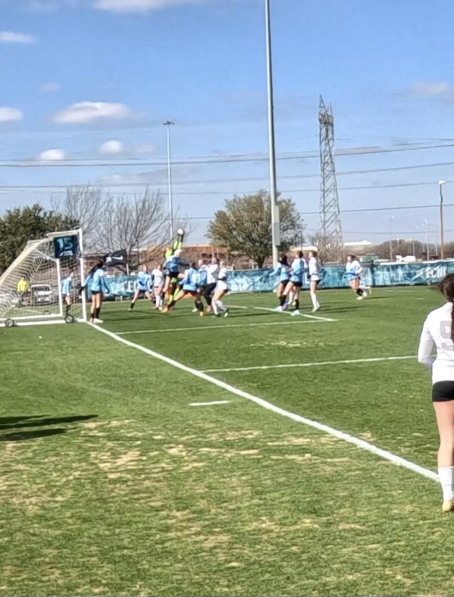 miahurd1's tweet photo. Thank you @ECNLgirls for a great showcase in Dallas! So proud of my team with 3 shutouts (3-0, 3-0, 0-0). Played full time in goal all weekend. Thank you to all the coaches who came out to see us play! @ImYouthSoccer @ImCollegeSoccer @TheSoccerWire @FCW_ECNL @SoccerMomInt https://t.co/r2gLNnP9xl