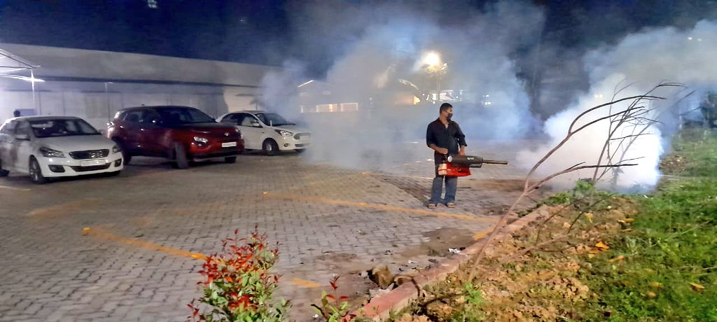 DVBPO_DIBRUGARH's tweet photo. Fogging done at Officer's Colony and nearby area #Dibrugarh by #NCVBDC https://t.co/juosRnz8BP
