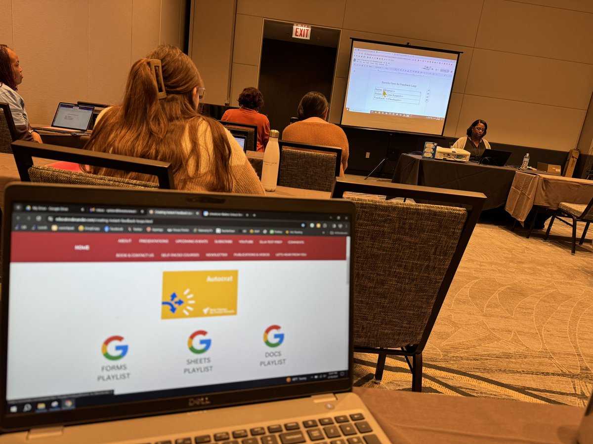 StefaniePitzer's tweet photo. Refreshing my memory on using Autocrat for feedback loops with @educatoralex . Gosh I just love this Add-On so much. Love that in the email you can include necessary links too 🤯🤯 #IDEAcon #ideail #principalsinaction #Pitzer4e https://t.co/Dzw7vz3FYO
