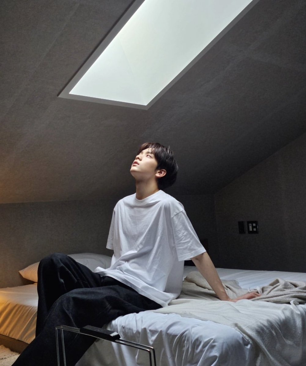 yawnzzncr's tweet image. ele tem o molho sabe....ele tem 🛐