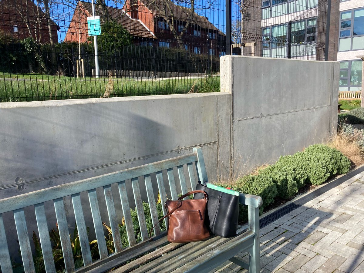 Health_Stars's tweet image. Monday road trip for Health Stars today. Can you guess where we went? 

Site meeting to discuss the memorial bricks 🧱 installation in the dementia garden at the hospital 🏥

#fundraising